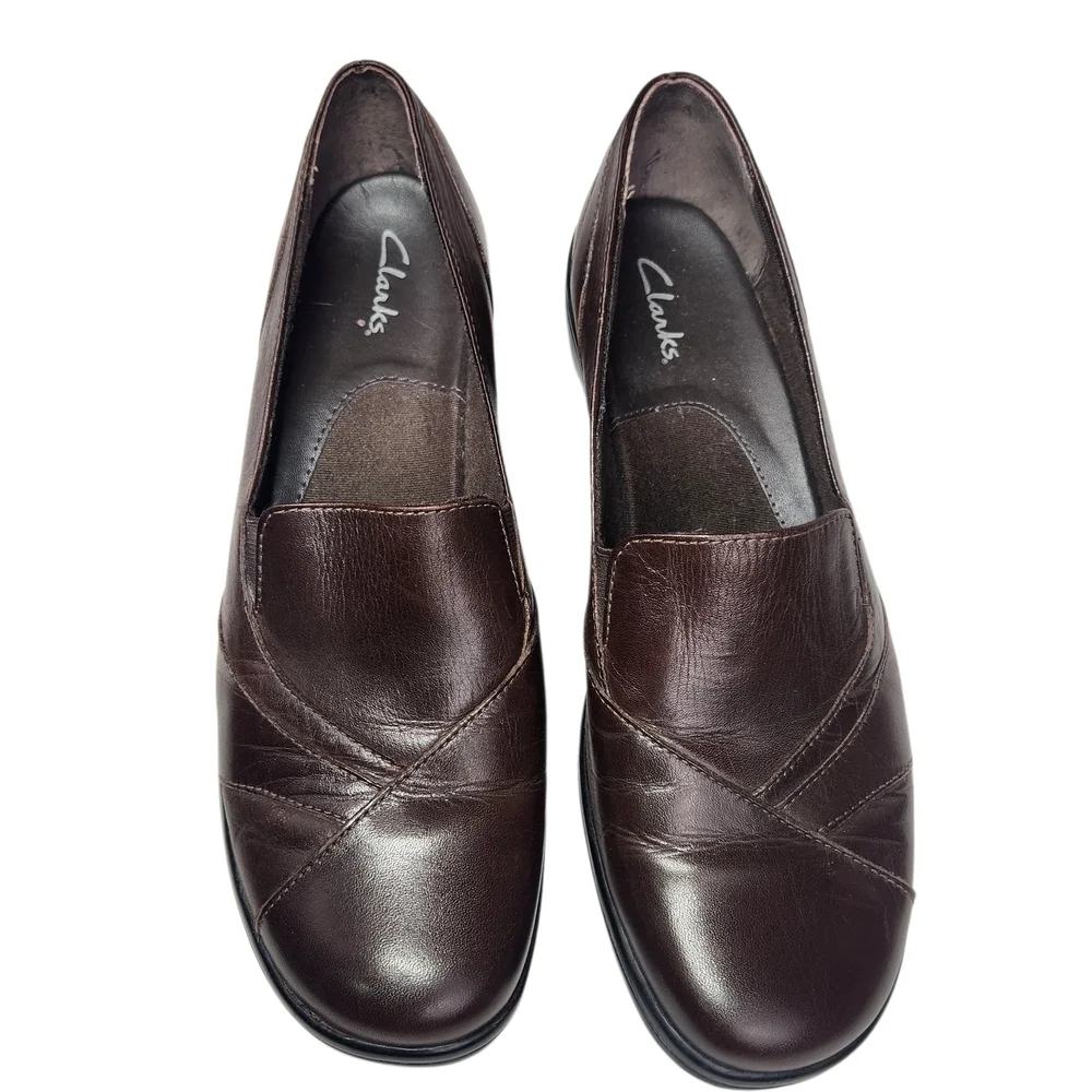 Clarks Women's 10M Brown Leather Slip-On Loafers Comfort Preppy Academia Casual